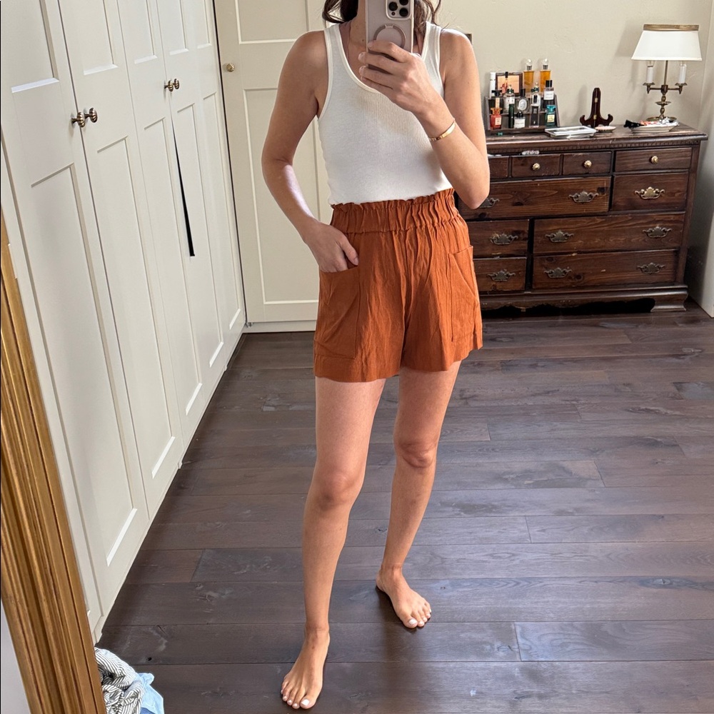 H&M High Waist Rust Shorts